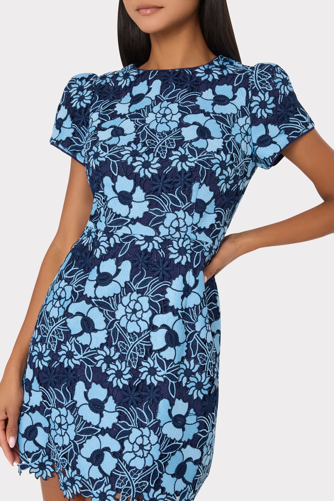 Kyla Two Tone Floral Lace Mini Dress - Blue/Navy