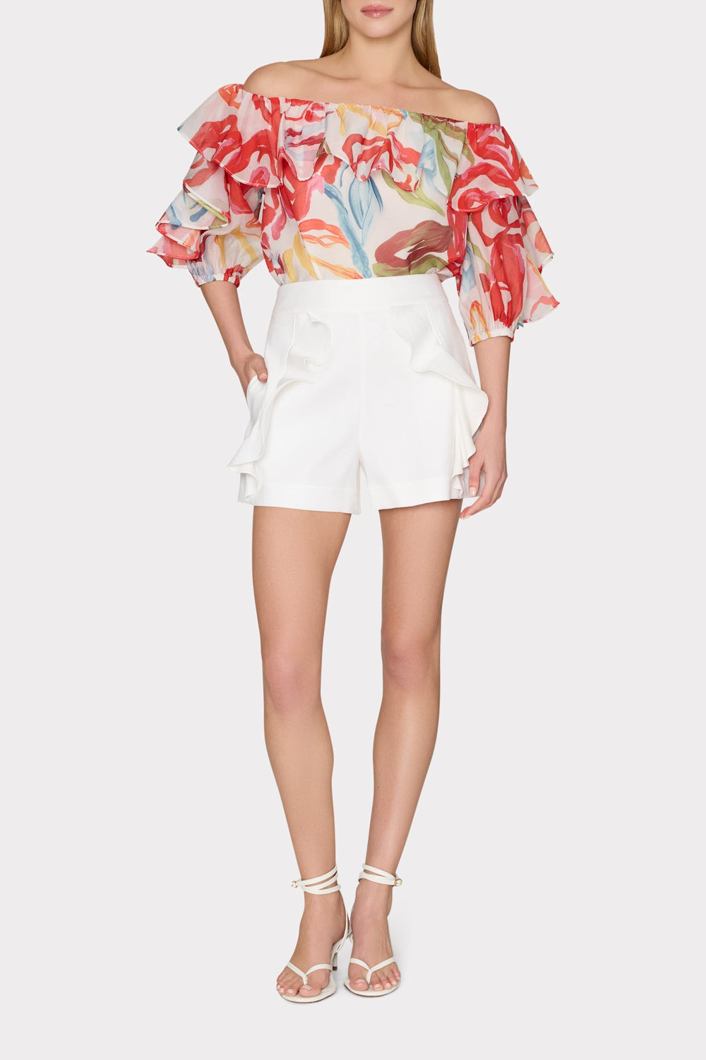 Linen Ruffle Short - White