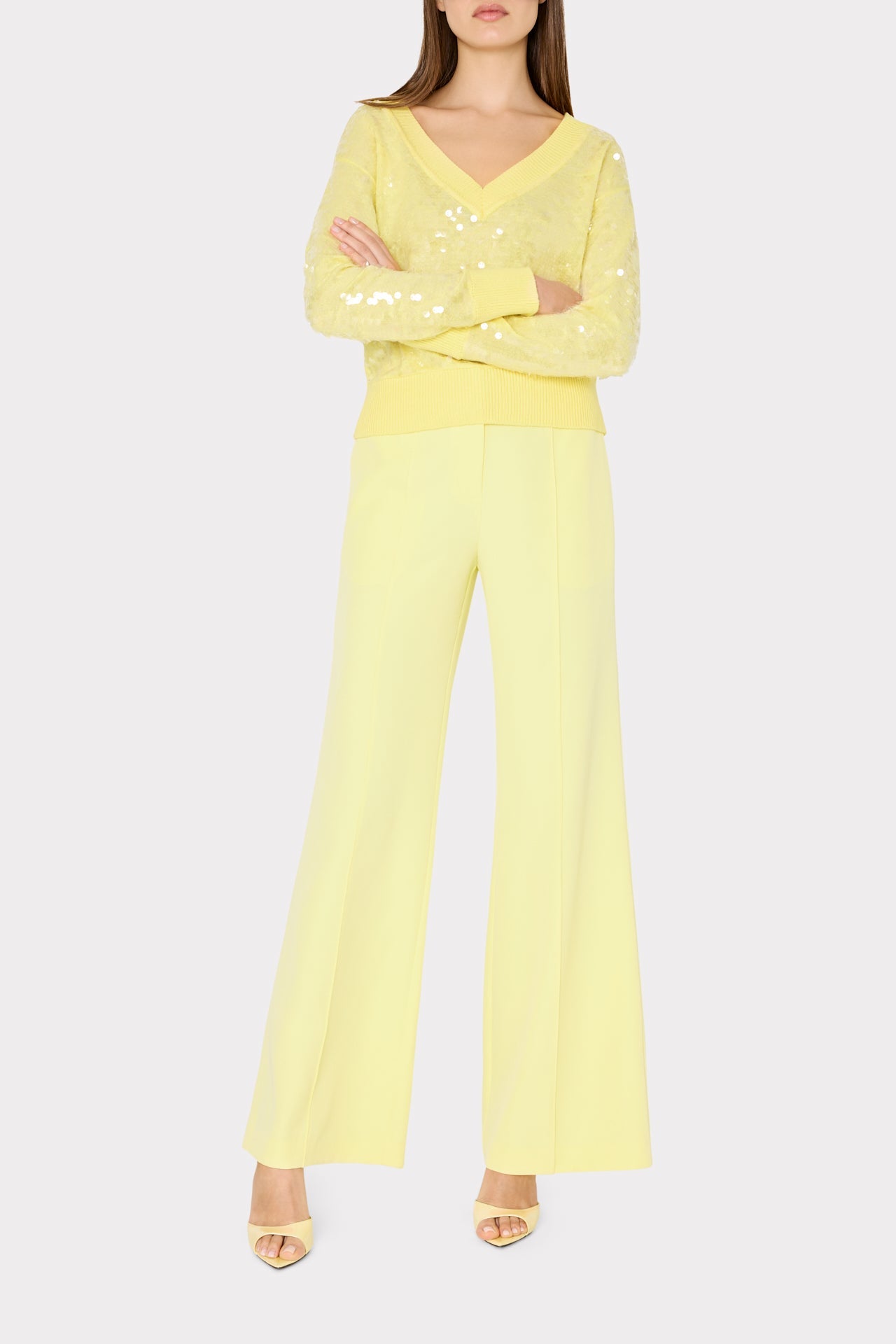 Ilaria Sequin V-Neck Sweater - Light Yellow