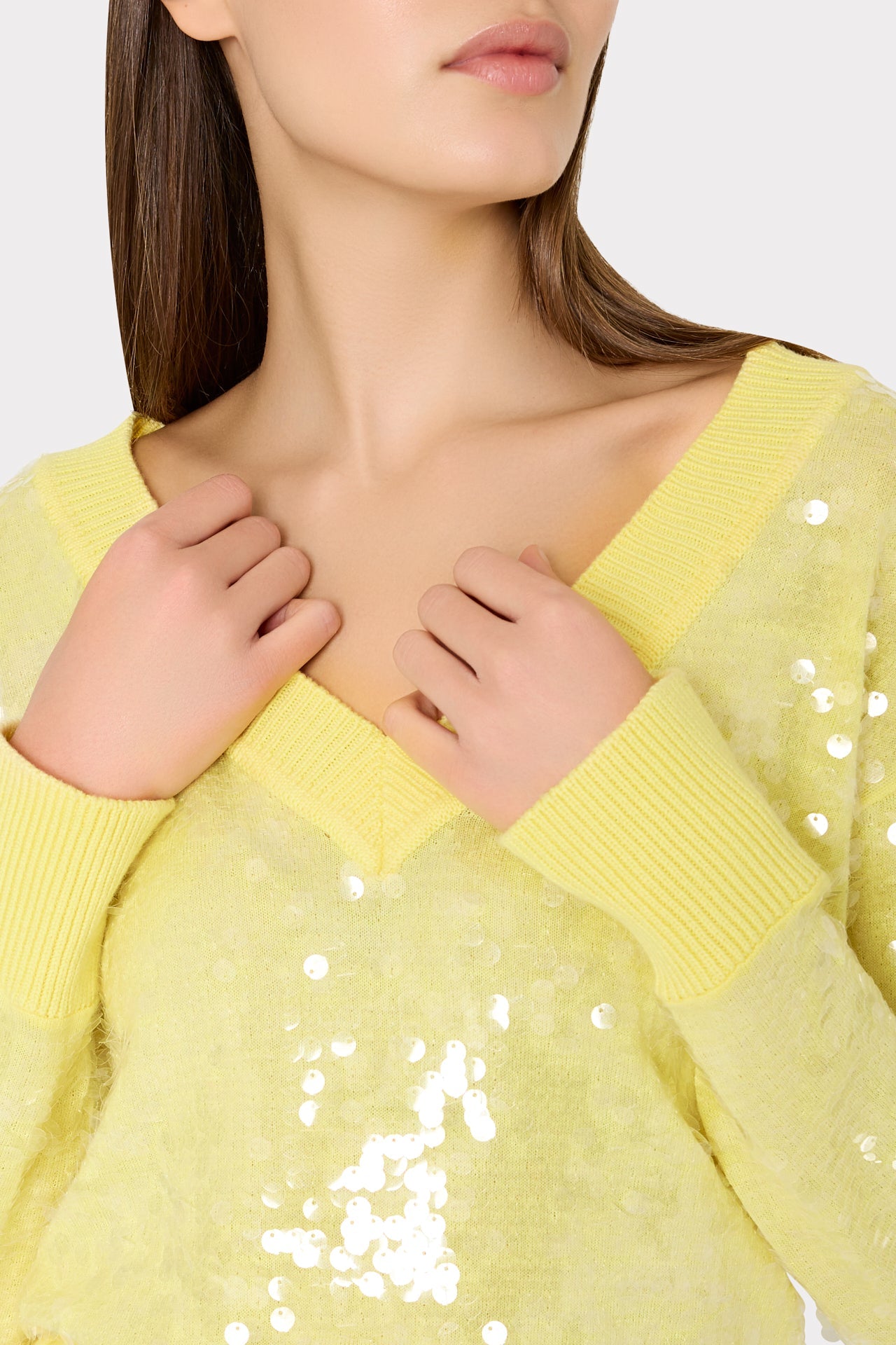 Ilaria Sequin V-Neck Sweater - Light Yellow