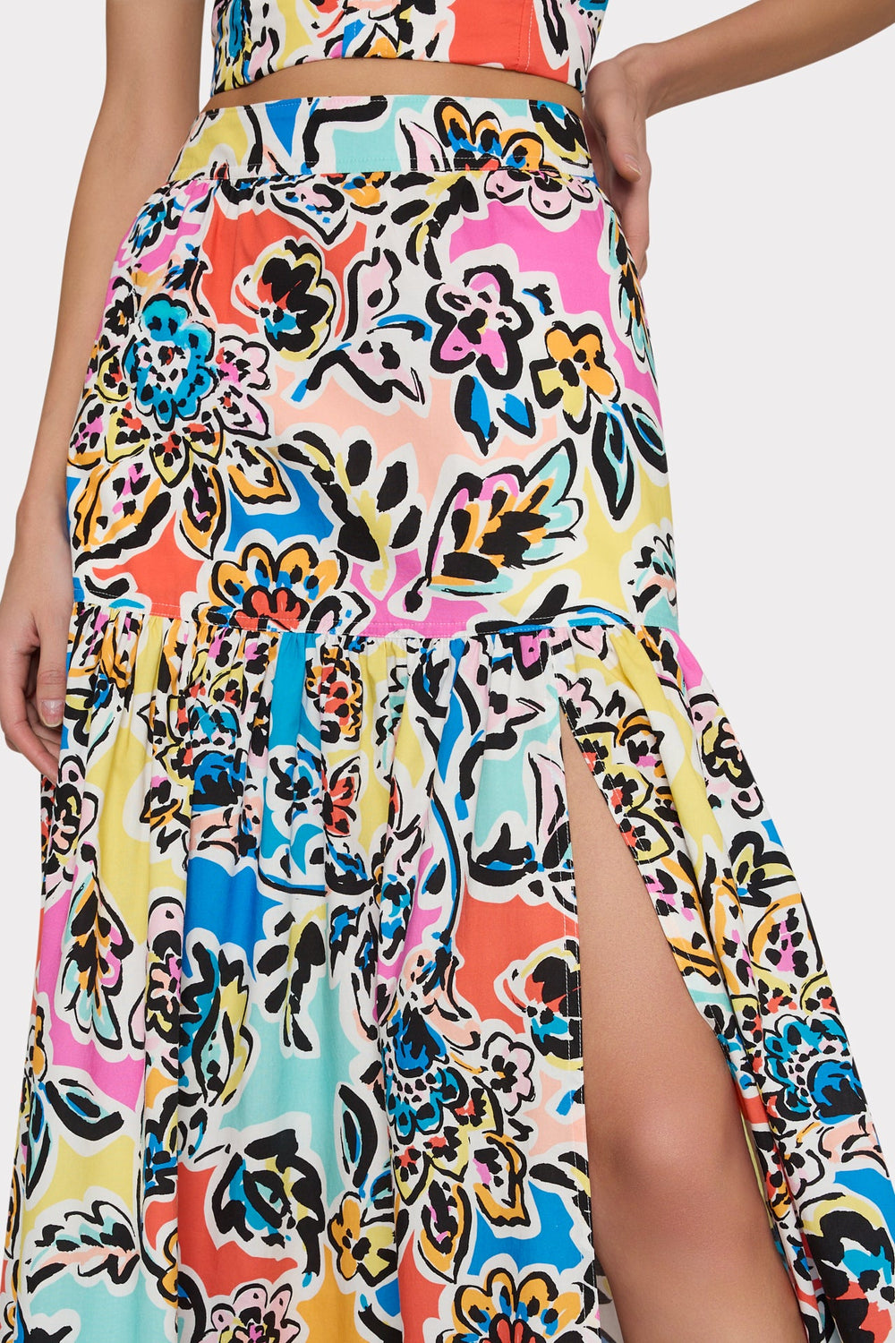 Novi Rainbow Oasis Poplin Maxi Skirt - Black Multi